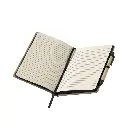 cuaderno moderno negro abierto.webp
